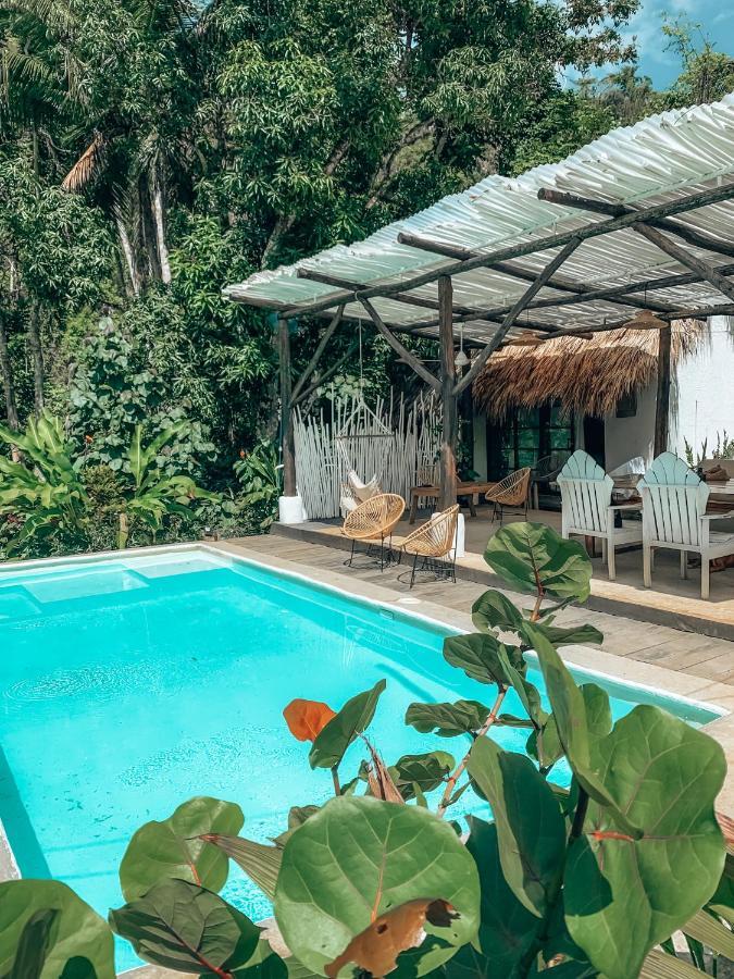 La Colmena Rd Hotel Samana Exterior photo
